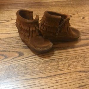 Minnetonka Shoes - Minnetonka fringe booties Minnetonka Shoes - Minnetonka fringe booties